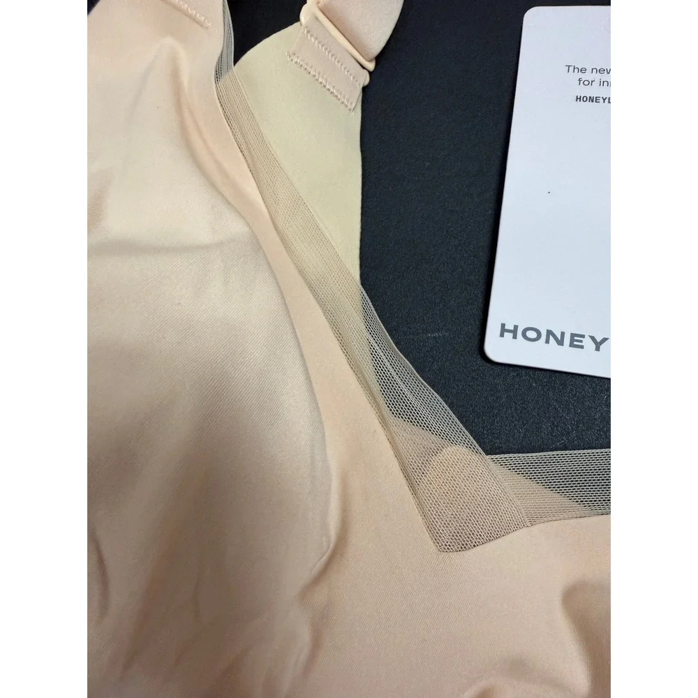 Honeylove Wireless Bra Set of 2 Sand Nude Crossover Silhouette 1X‎ LWBR0304